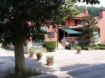 Villa San Carlo Cortemilia Exterior photo