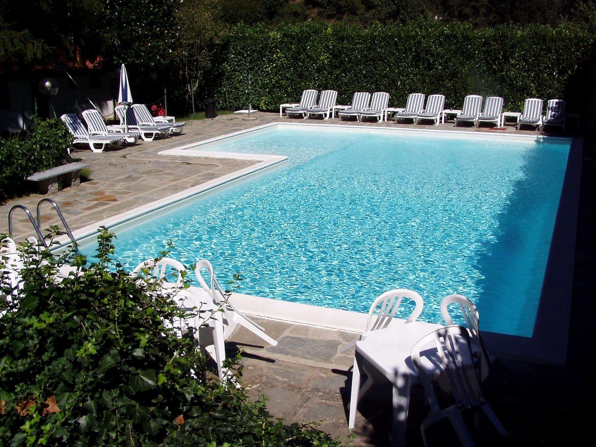 Villa San Carlo Cortemilia Exterior photo